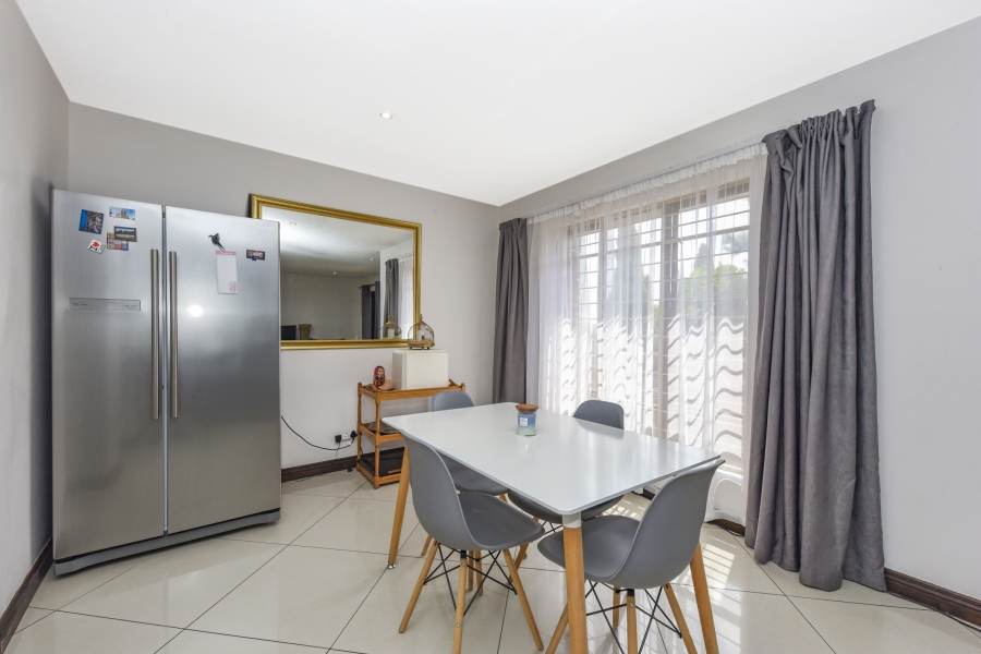 3 Bedroom Property for Sale in Rietvlei Ridge Country Estate Gauteng