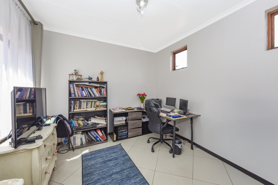 3 Bedroom Property for Sale in Rietvlei Ridge Country Estate Gauteng