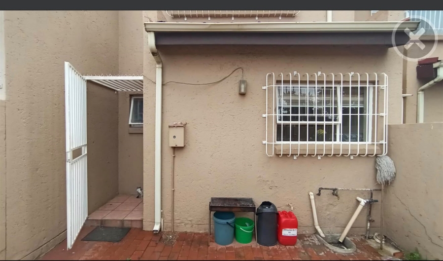 2 Bedroom Property for Sale in Kempton Park West Gauteng