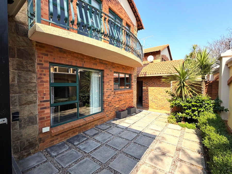 3 Bedroom Property for Sale in Meyersdal Gauteng