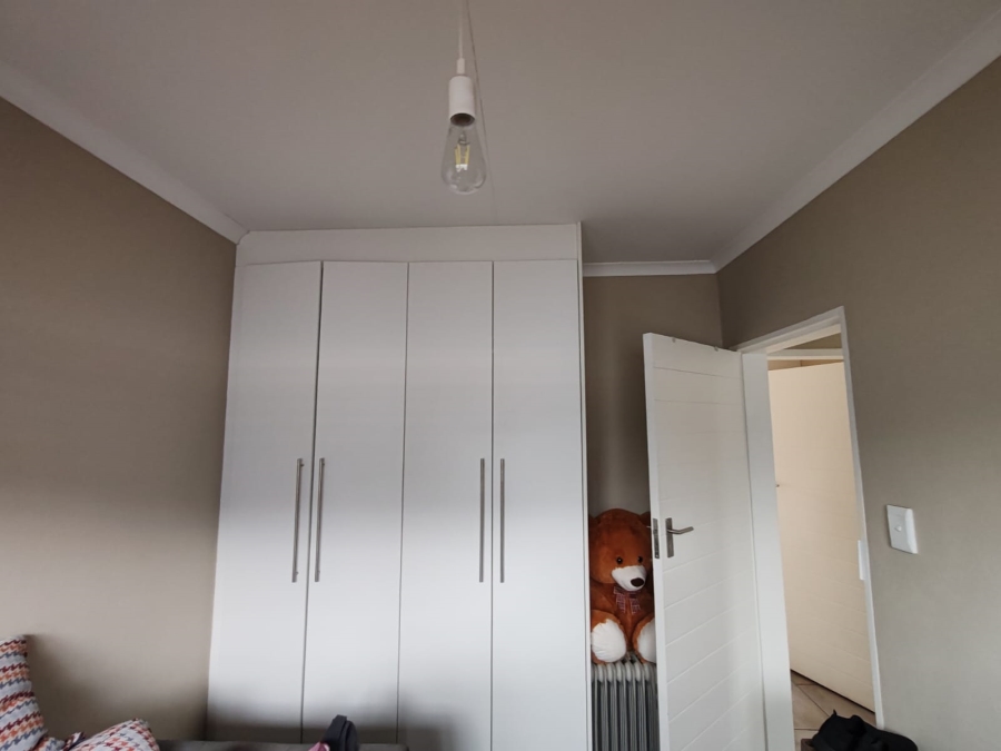To Let 2 Bedroom Property for Rent in Dalview Gauteng
