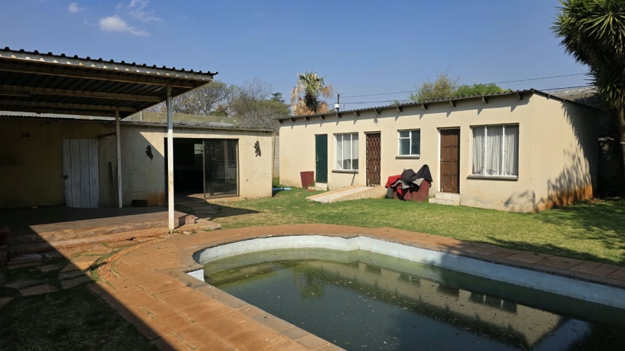3 Bedroom Property for Sale in Dalview Gauteng