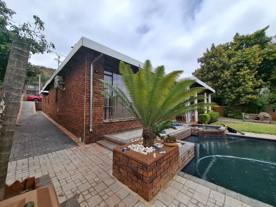 4 Bedroom Property for Sale in Sinoville Gauteng