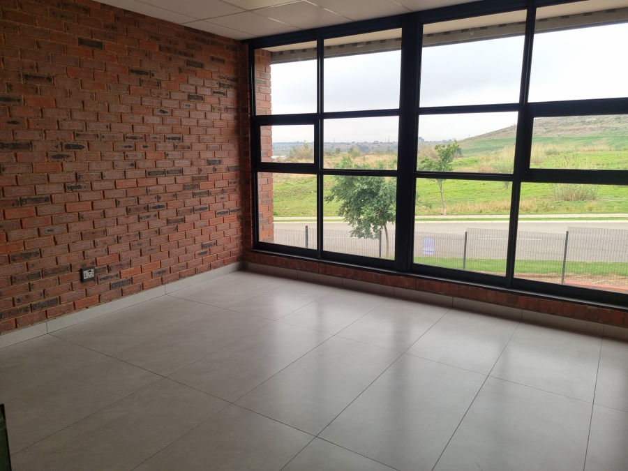 To Let Commercial Property for Rent in Chloorkop Gauteng