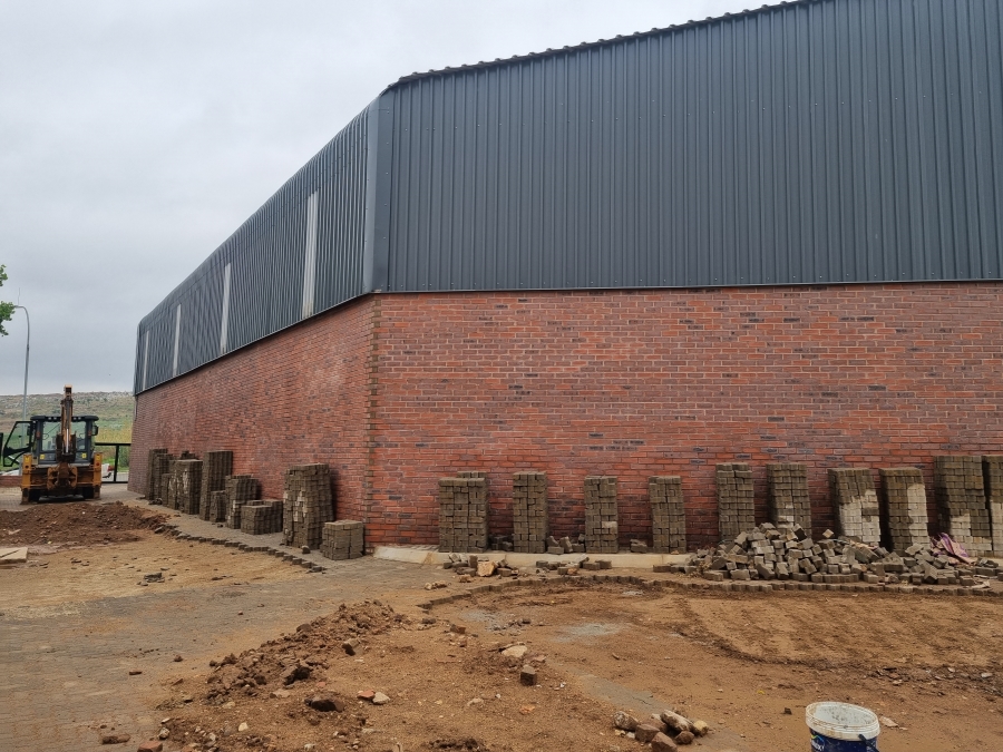 To Let Commercial Property for Rent in Chloorkop Gauteng