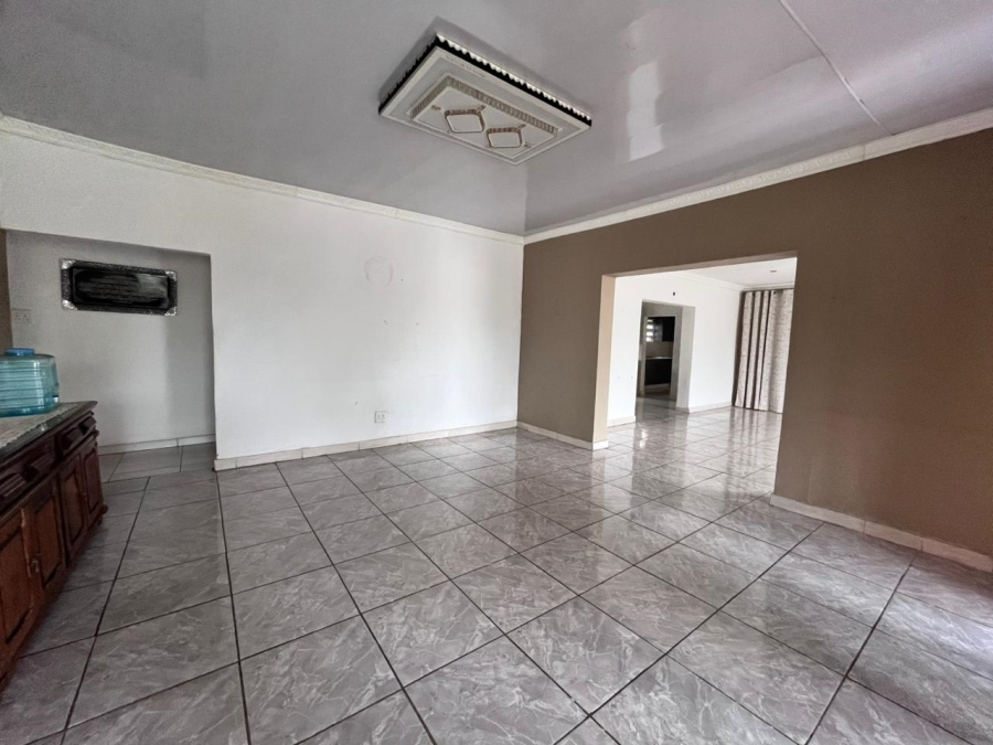 4 Bedroom Property for Sale in Erasmia Gauteng