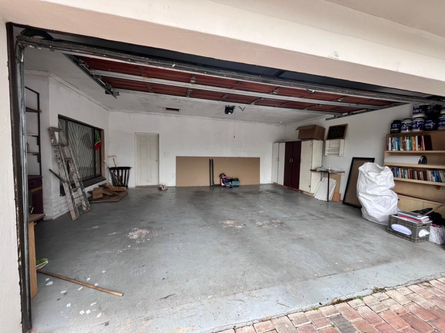 4 Bedroom Property for Sale in Erasmia Gauteng