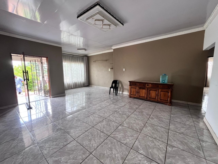 4 Bedroom Property for Sale in Erasmia Gauteng