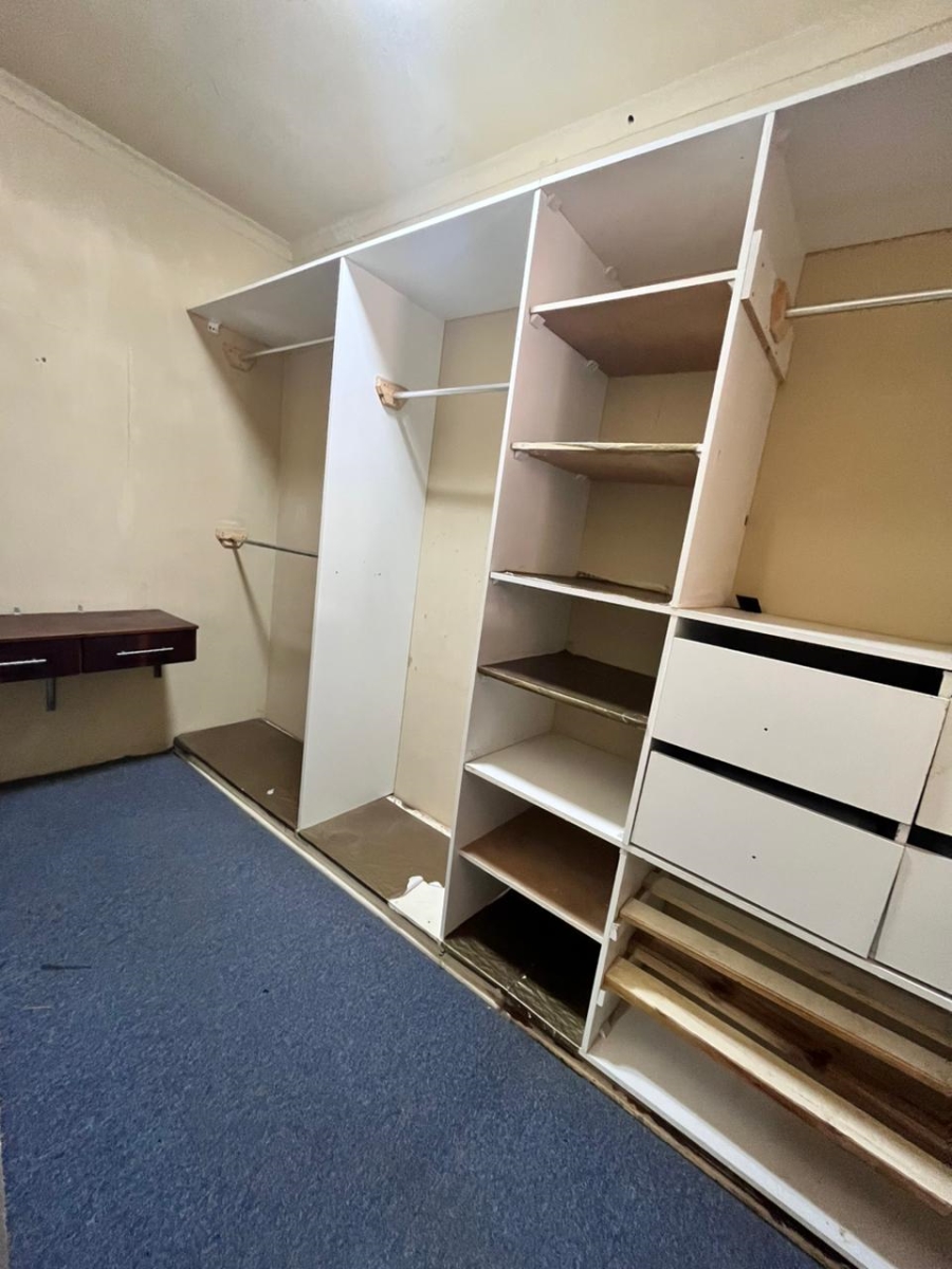 4 Bedroom Property for Sale in Erasmia Gauteng