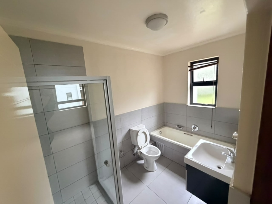 To Let 1 Bedroom Property for Rent in Jackal Creek Golf Estate Gauteng