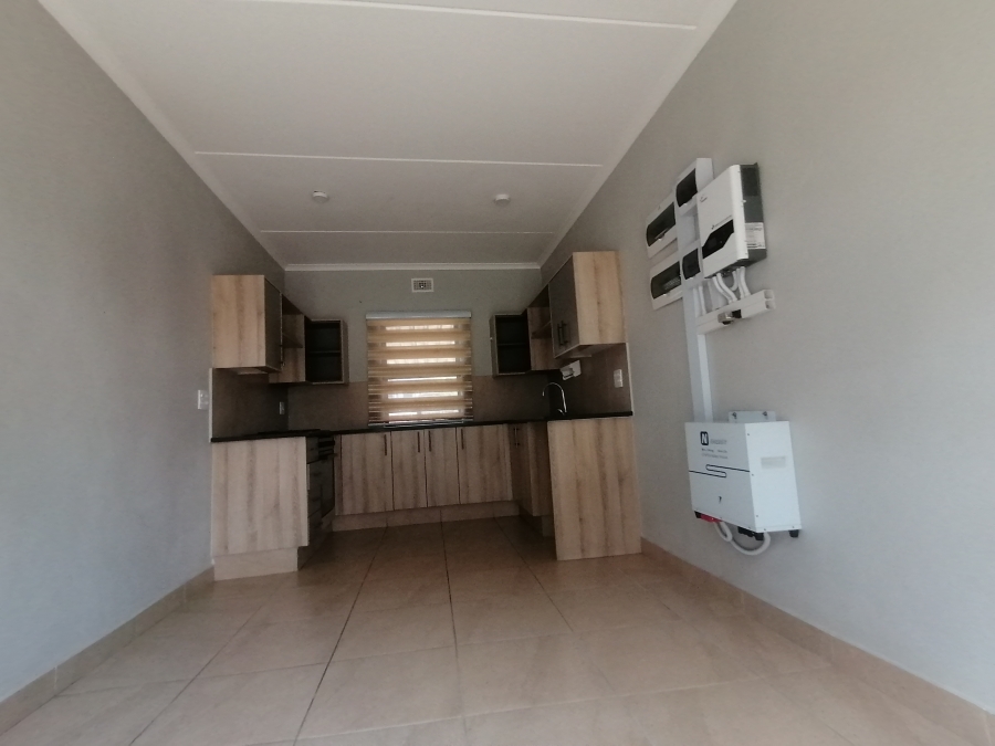 To Let 3 Bedroom Property for Rent in Andeon Gauteng
