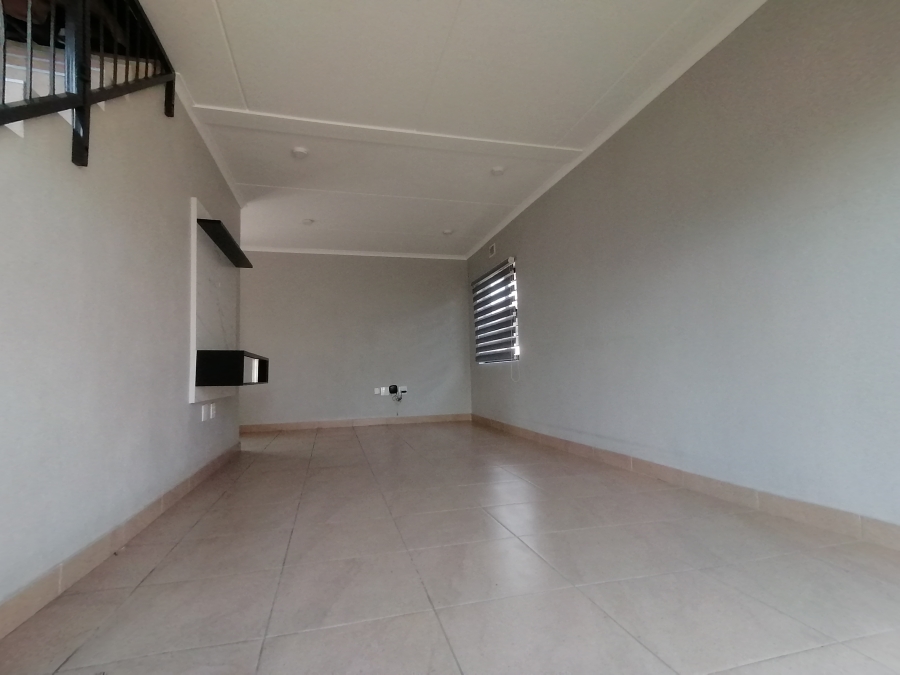 To Let 3 Bedroom Property for Rent in Andeon Gauteng