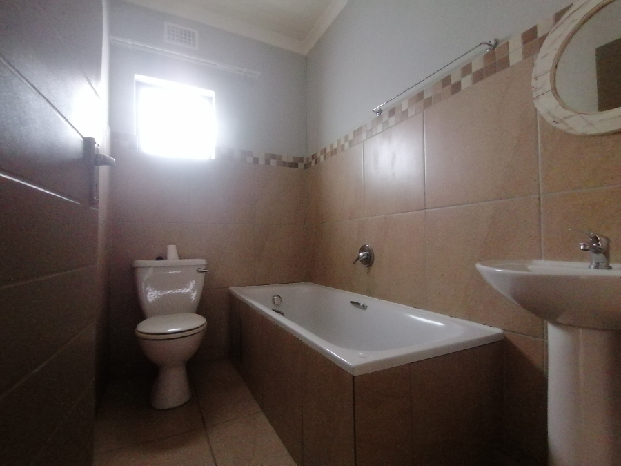 To Let 3 Bedroom Property for Rent in Andeon Gauteng
