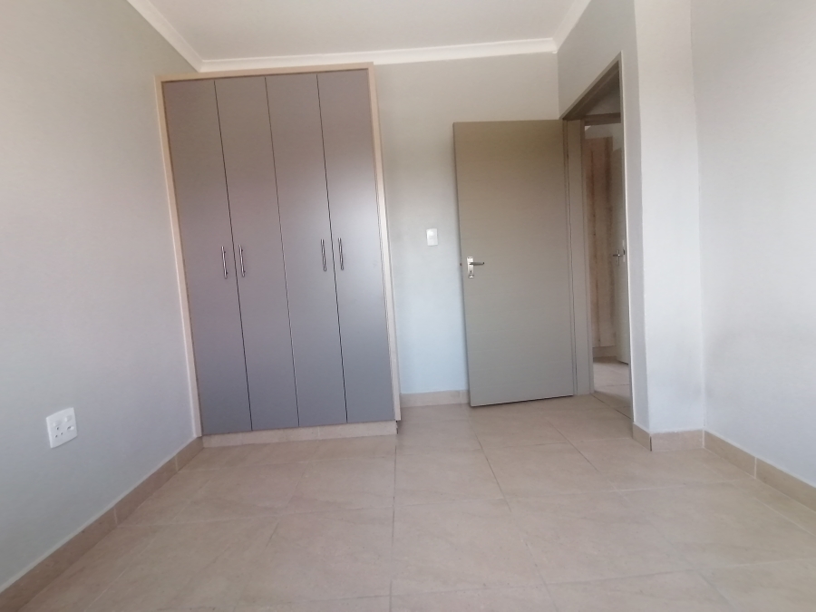 To Let 3 Bedroom Property for Rent in Andeon Gauteng