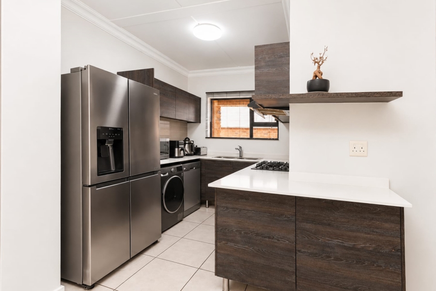 3 Bedroom Property for Sale in Olivedale Gauteng