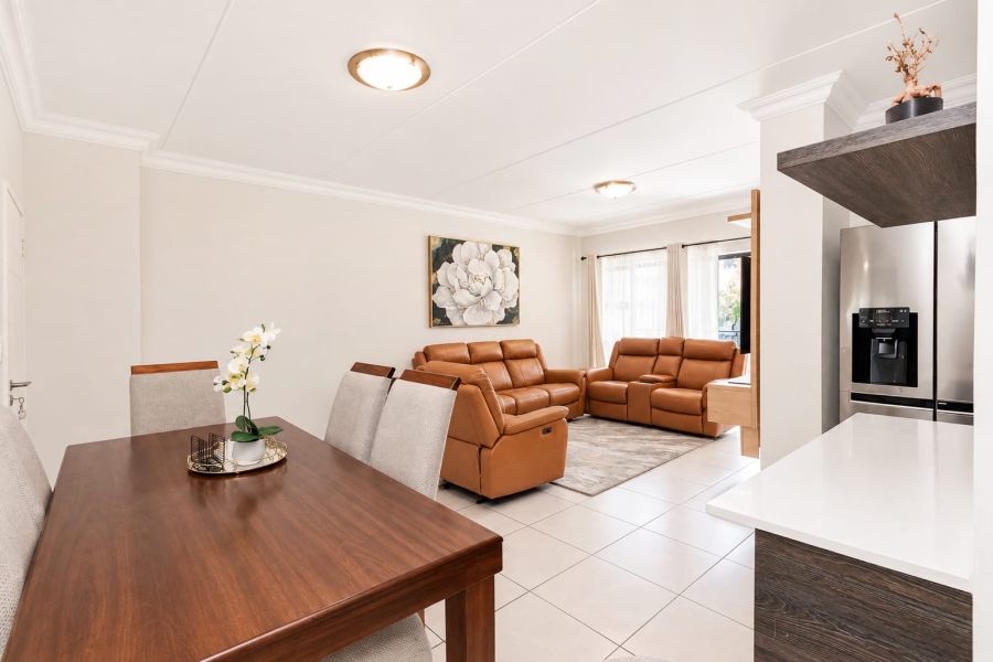 3 Bedroom Property for Sale in Olivedale Gauteng