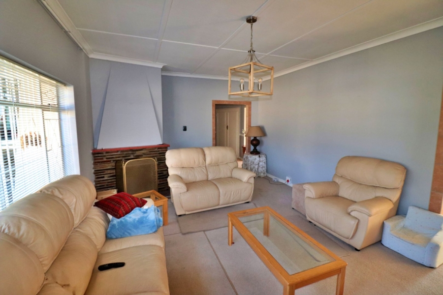 3 Bedroom Property for Sale in Dawnview Gauteng