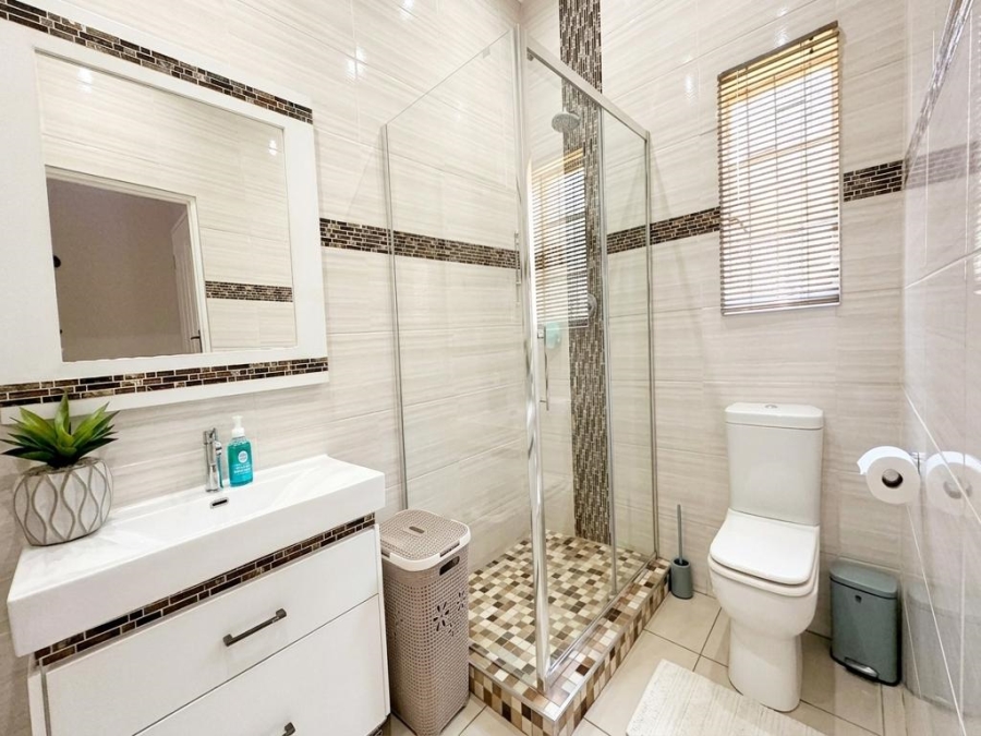 3 Bedroom Property for Sale in Highlands North Gauteng