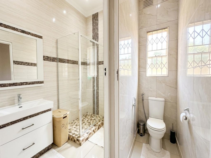 3 Bedroom Property for Sale in Highlands North Gauteng