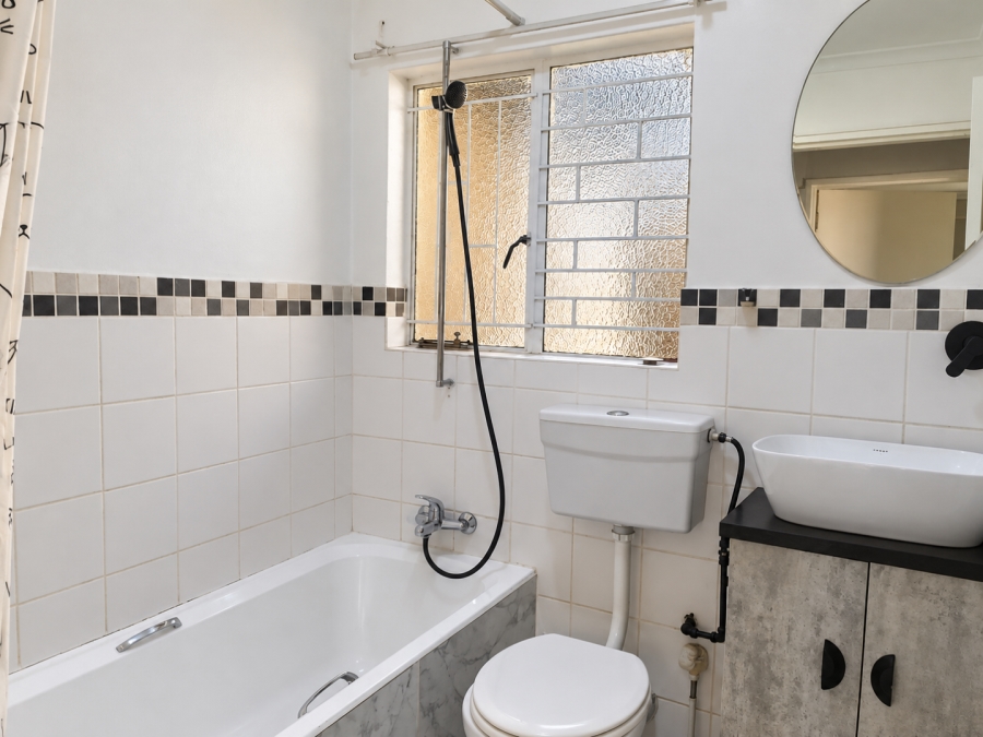 To Let 3 Bedroom Property for Rent in Lindhaven Gauteng