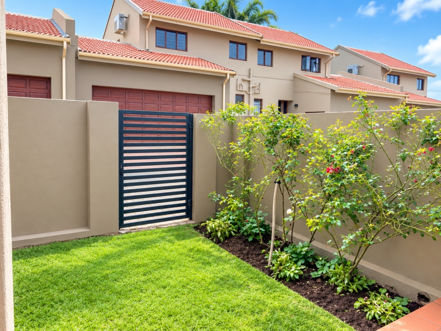 To Let 3 Bedroom Property for Rent in Radiokop Gauteng