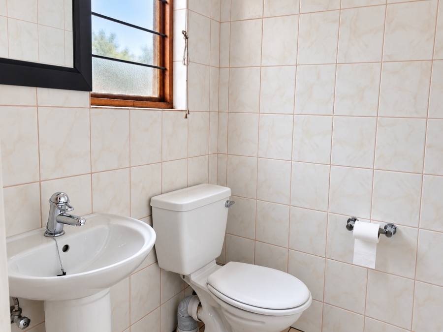 To Let 3 Bedroom Property for Rent in Radiokop Gauteng