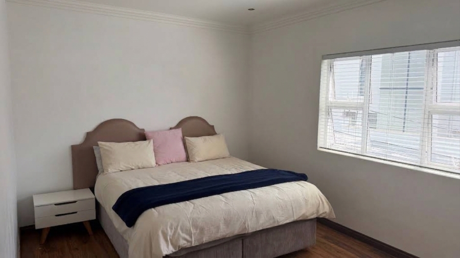 To Let 4 Bedroom Property for Rent in Bryanston Gauteng
