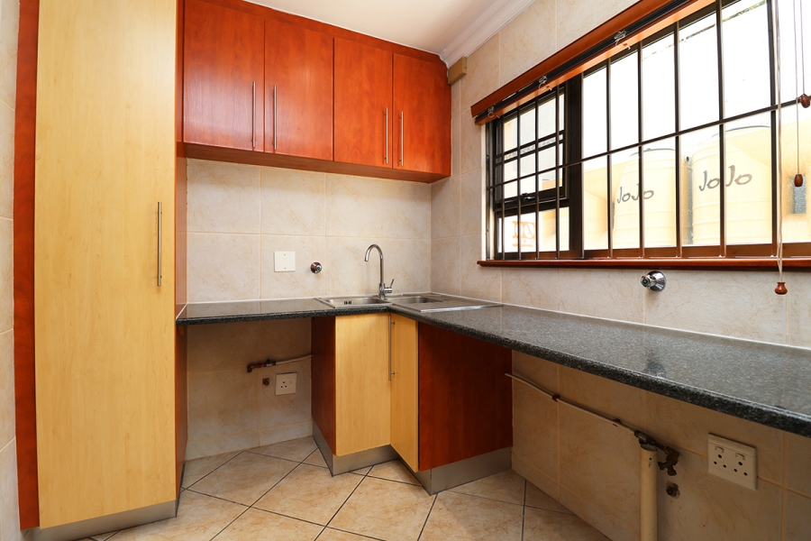 To Let 3 Bedroom Property for Rent in Hyde Park Gauteng