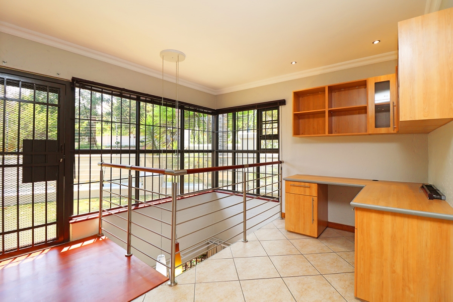 To Let 3 Bedroom Property for Rent in Hyde Park Gauteng