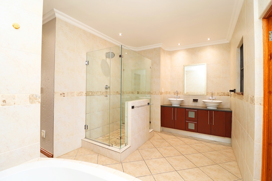 To Let 3 Bedroom Property for Rent in Hyde Park Gauteng