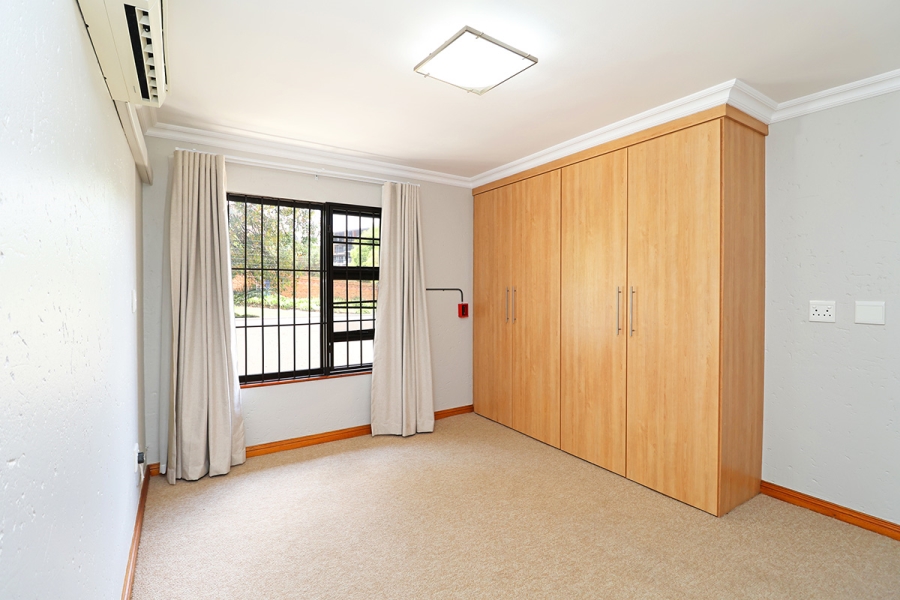To Let 3 Bedroom Property for Rent in Hyde Park Gauteng