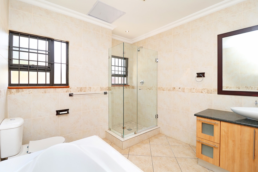 To Let 3 Bedroom Property for Rent in Hyde Park Gauteng