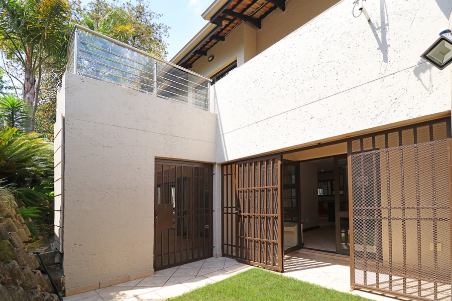To Let 3 Bedroom Property for Rent in Hyde Park Gauteng