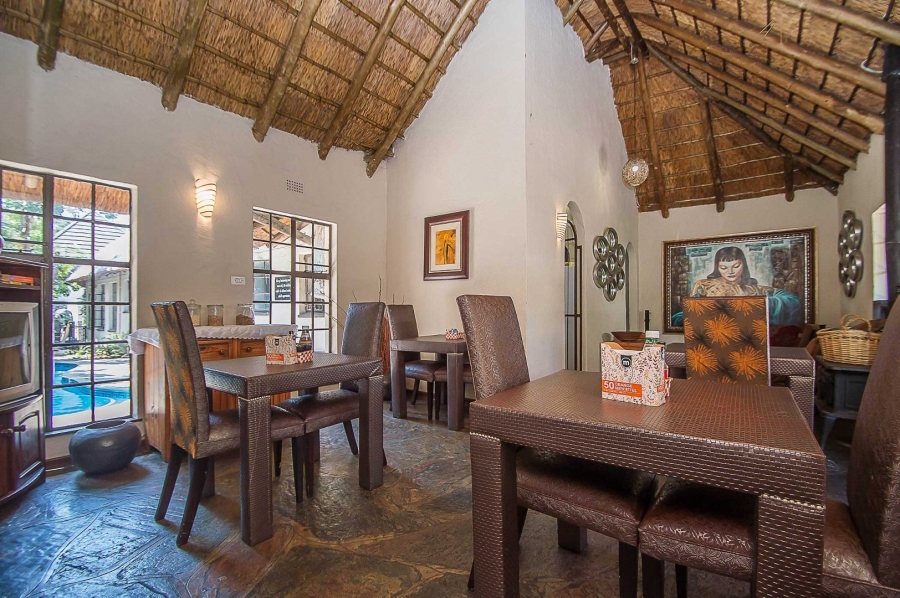 6 Bedroom Property for Sale in Olivedale Gauteng