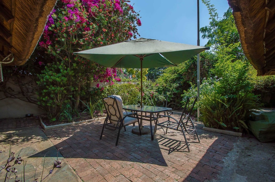 6 Bedroom Property for Sale in Olivedale Gauteng