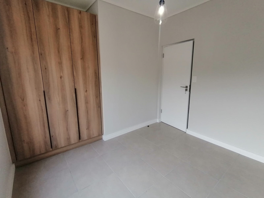 3 Bedroom Property for Sale in Mulbarton Gauteng