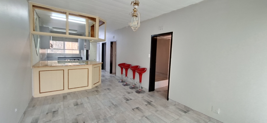 2 Bedroom Property for Sale in Wentworth Park Gauteng