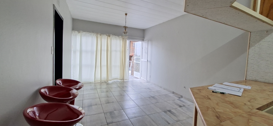 2 Bedroom Property for Sale in Wentworth Park Gauteng