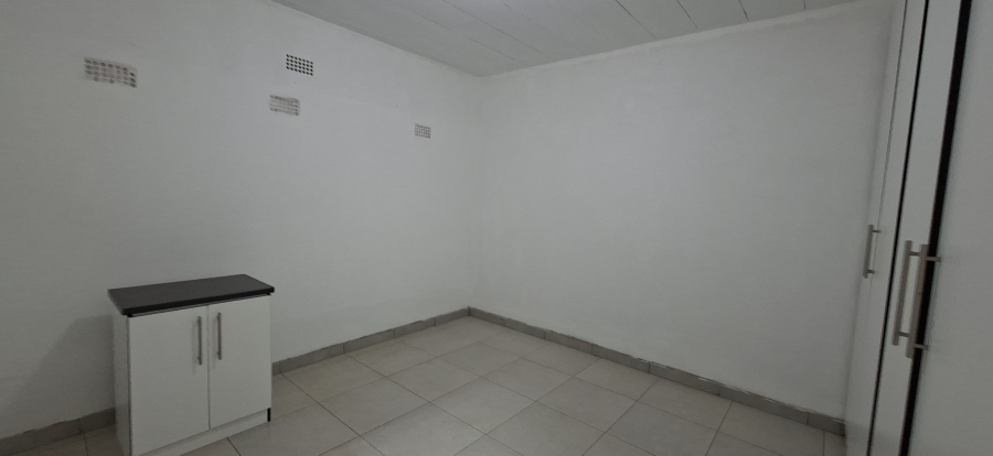 3 Bedroom Property for Sale in Wentworth Park Gauteng