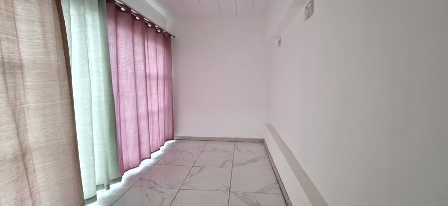 3 Bedroom Property for Sale in Wentworth Park Gauteng