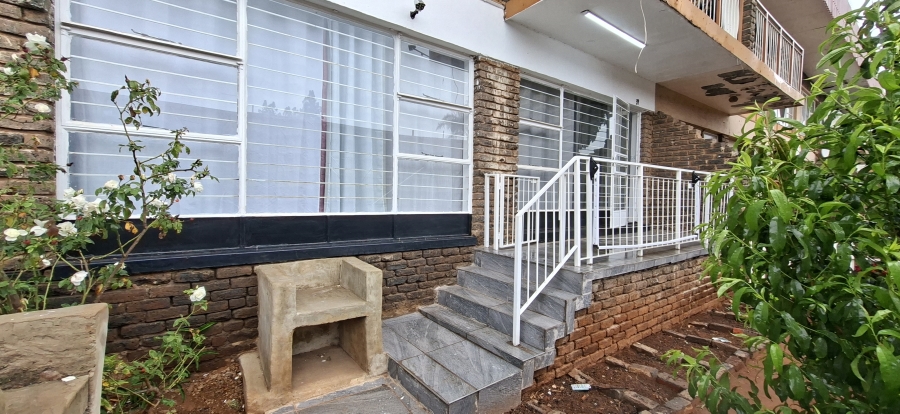 3 Bedroom Property for Sale in Wentworth Park Gauteng