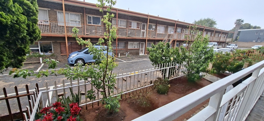 3 Bedroom Property for Sale in Wentworth Park Gauteng
