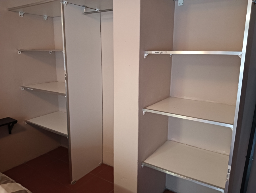 3 Bedroom Property for Sale in Wilro Park Gauteng
