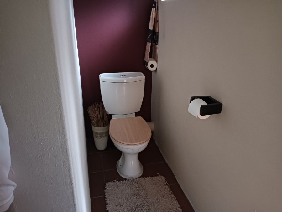 3 Bedroom Property for Sale in Wilro Park Gauteng