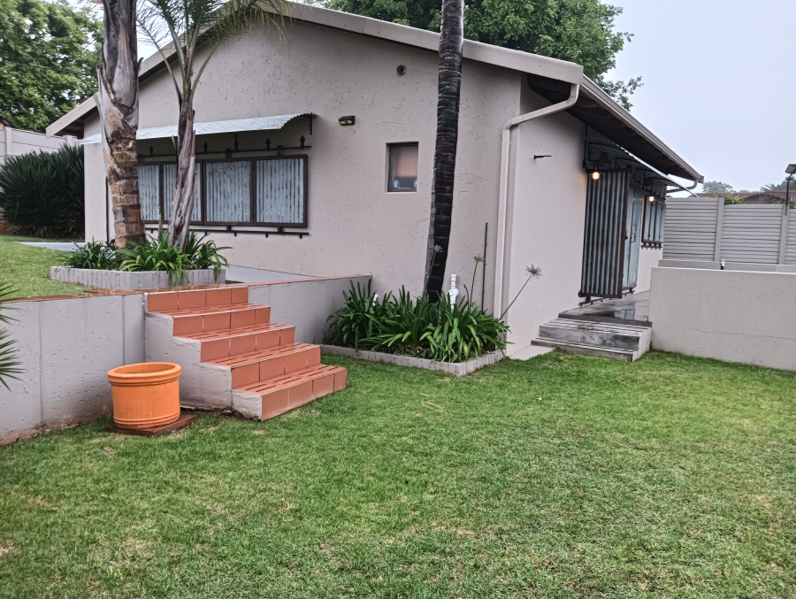 3 Bedroom Property for Sale in Wilro Park Gauteng