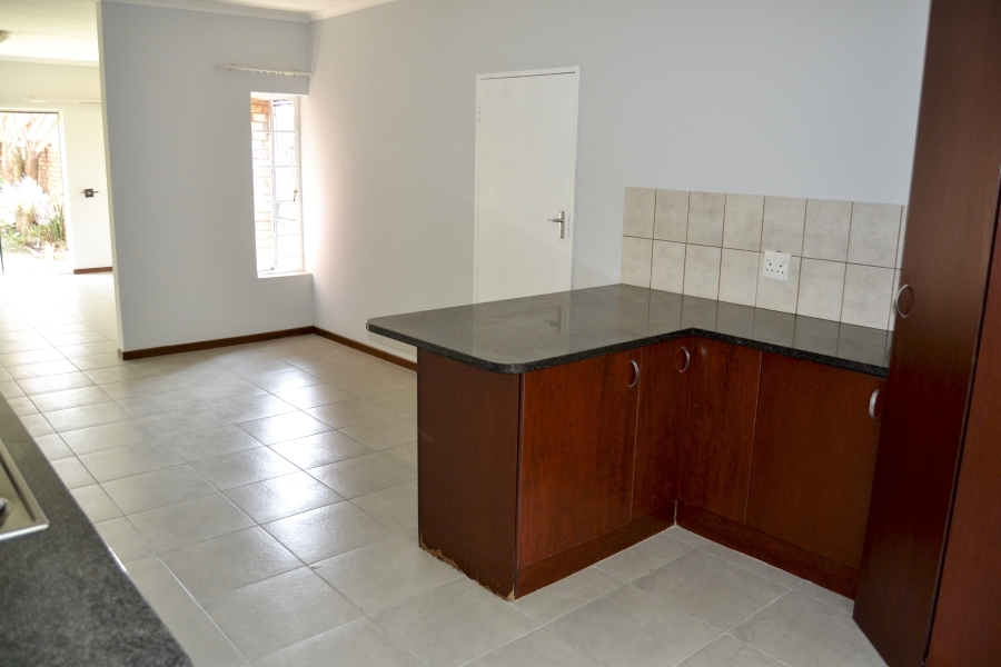 3 Bedroom Property for Sale in Thatchfield Estate Gauteng
