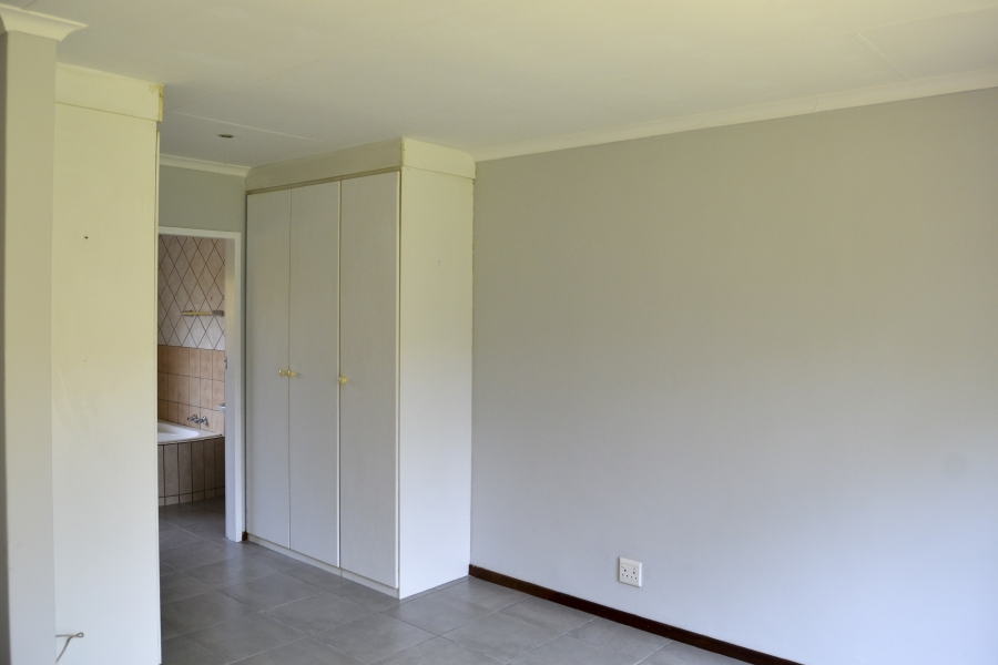 3 Bedroom Property for Sale in Thatchfield Estate Gauteng