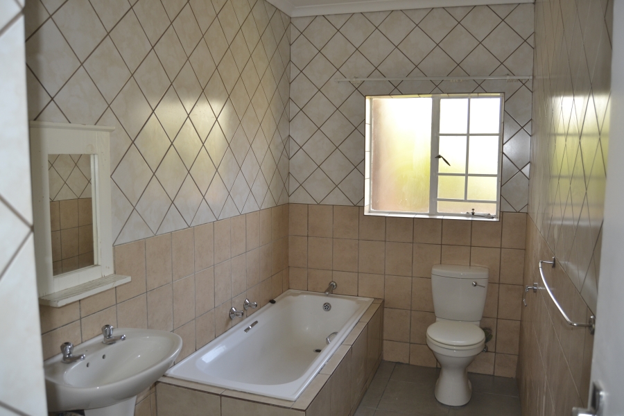 3 Bedroom Property for Sale in Thatchfield Estate Gauteng