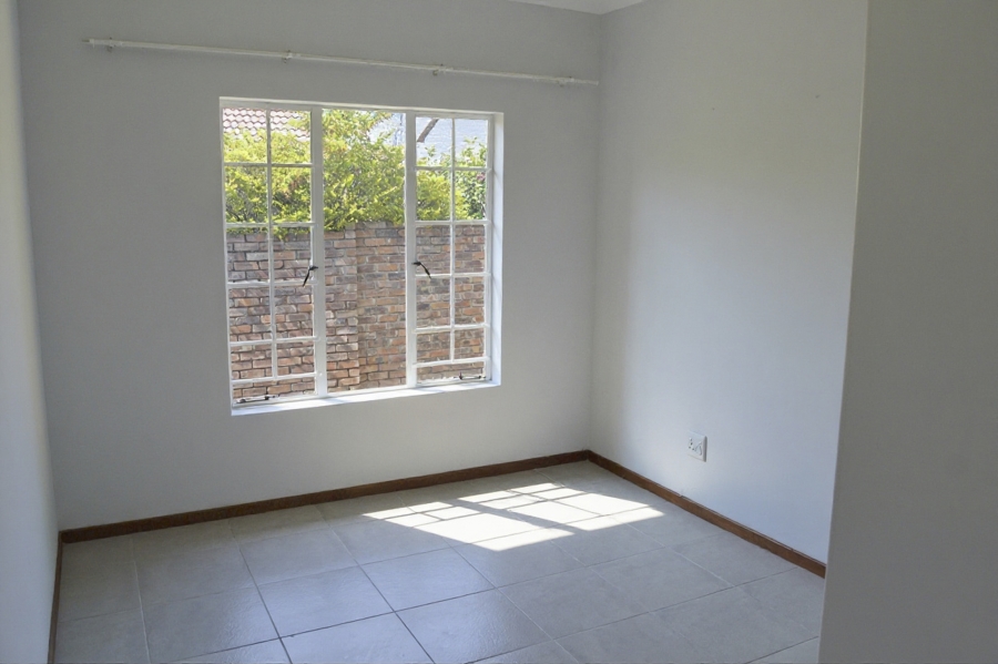 3 Bedroom Property for Sale in Thatchfield Estate Gauteng