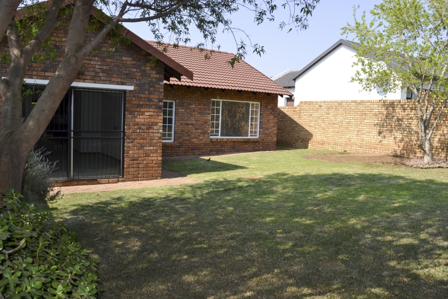 3 Bedroom Property for Sale in Thatchfield Estate Gauteng